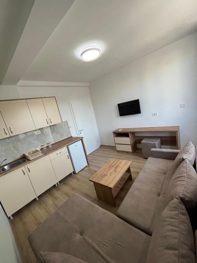 Lotos Apartments สตรูกา ภายนอก รูปภาพ