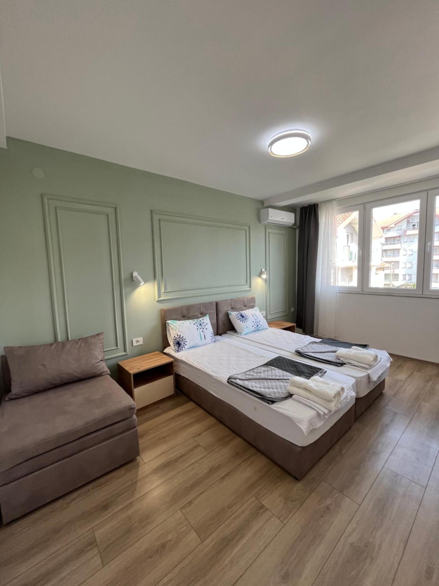 Lotos Apartments สตรูกา ภายนอก รูปภาพ