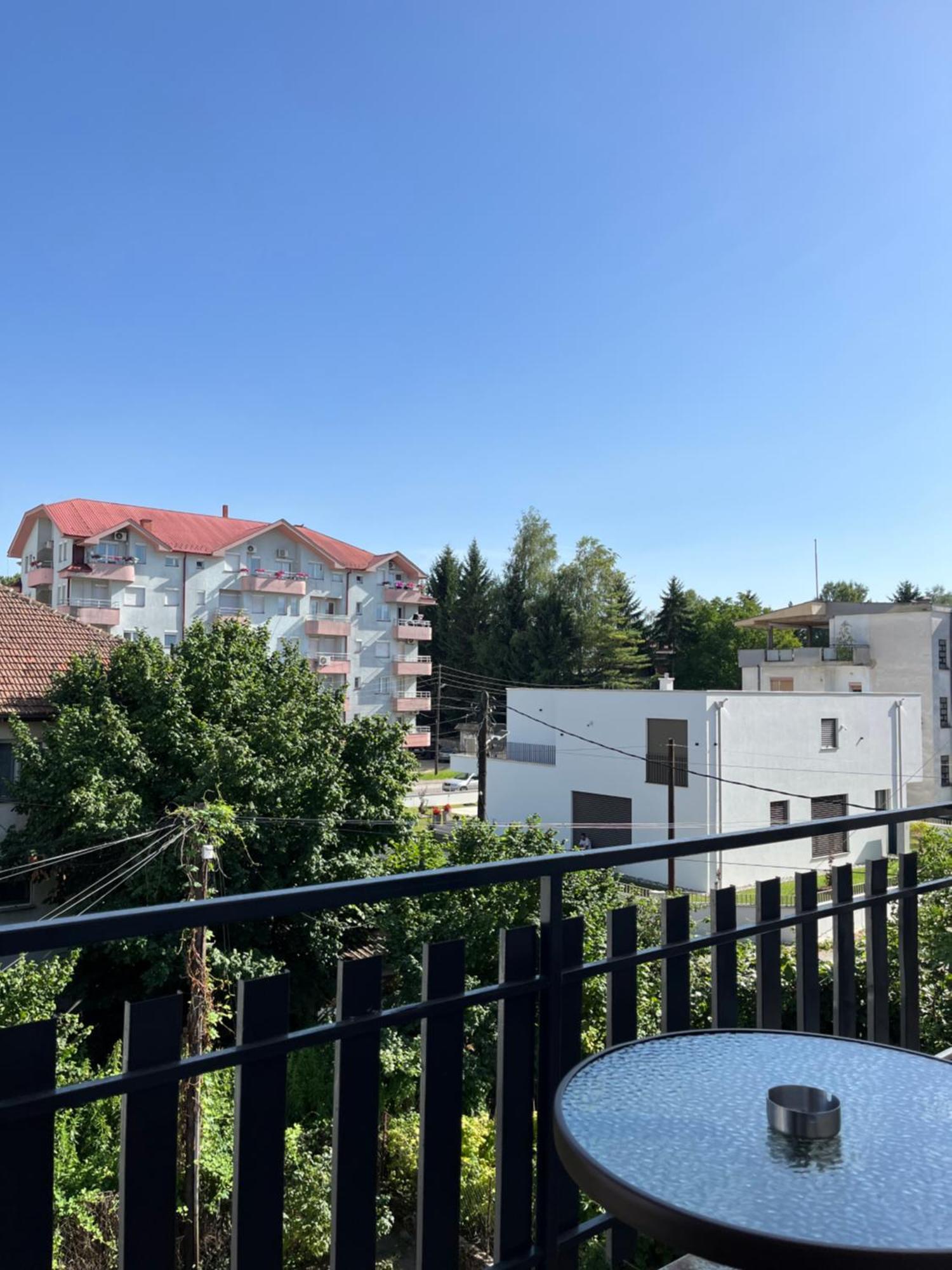 Lotos Apartments สตรูกา ภายนอก รูปภาพ