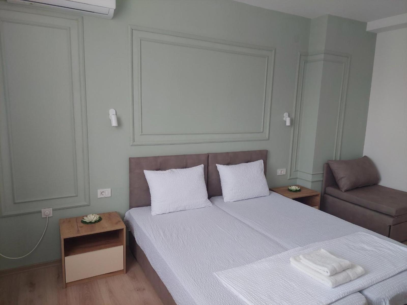 Lotos Apartments สตรูกา ภายนอก รูปภาพ